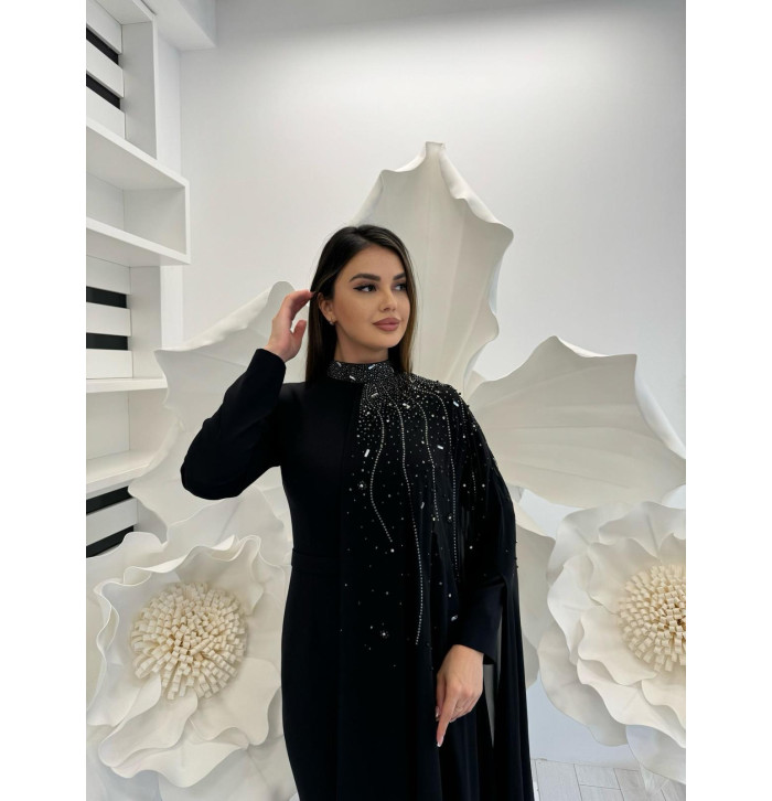 Şifon Detaylı Taşlı Elbise