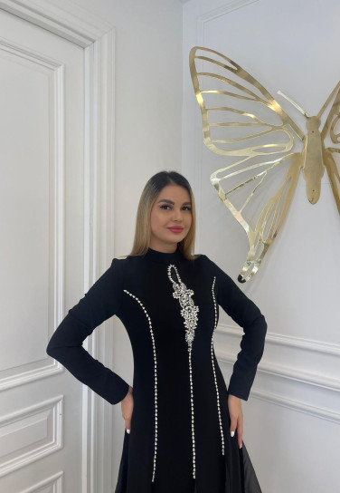 Düz Kesim Kristal Taş İşlemeli Elbise 