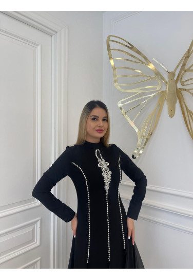 Düz Kesim Kristal Taş İşlemeli Elbise 